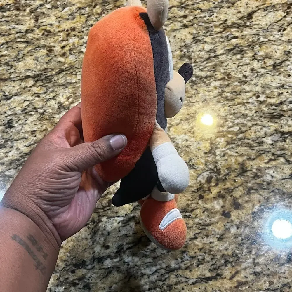 Mighty the Armadillo Sonic Plush Toy‎ Sega Hedgehog Stuffed Animal Video Game
